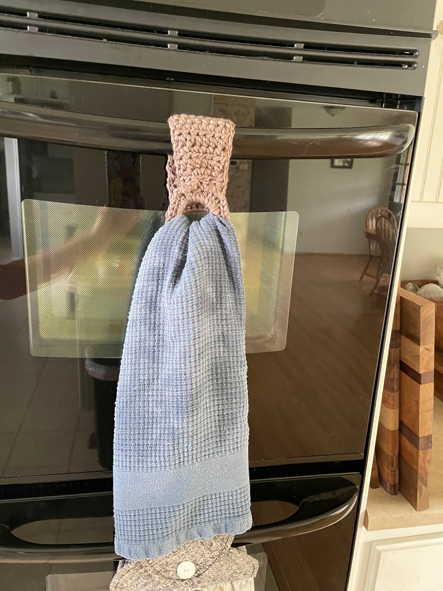 Towel holder